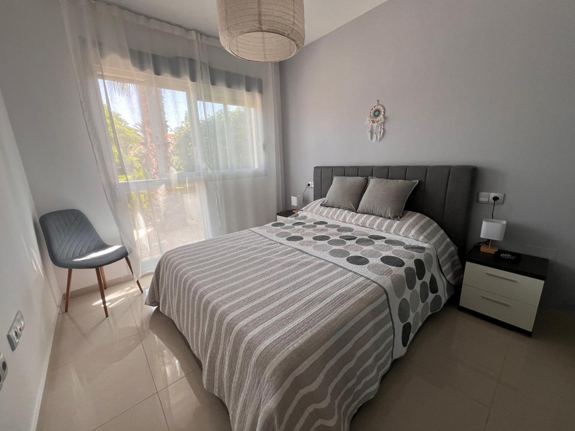 Bungalow En Punta Prima 2 Dormitorios Y Piscina Торевиеха Екстериор снимка